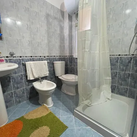 Anila's Appartments شقة *